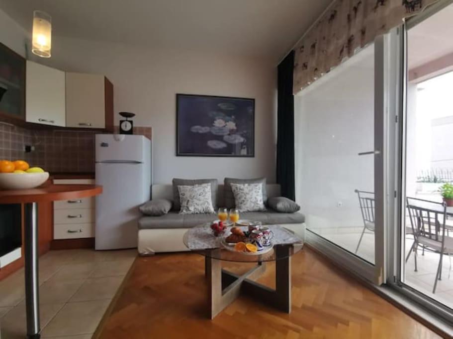 Maia'S Beach Studio Znjan Split Bagian luar foto